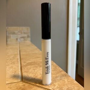 Trish McEvoy Line Refiner